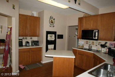 3355 Prince Edward Dr, White Plains, MD 20695 - photo 7