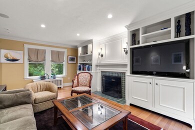 24 Aspen Ave, Auburndale, MA 02466 - photo 4