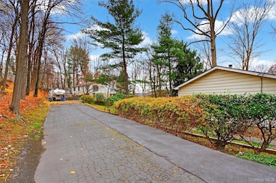 110 Laurel Hill Rd, Croton On Hudson, NY 10520 - photo 3