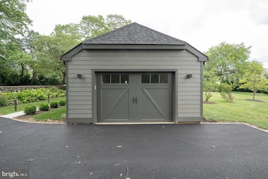 769 Newtown Rd, Villanova, PA 19085 - photo 5