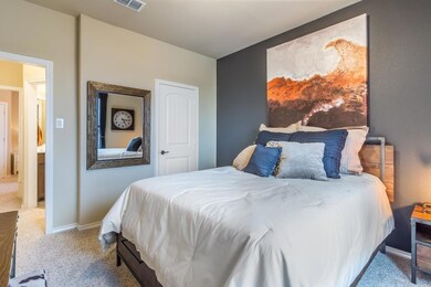 512 Smart Strike Trail, Granbury, TX 76049 - photo 2