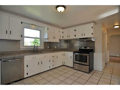 17 Goulart Ave, Bristol, RI 02809 - photo 4