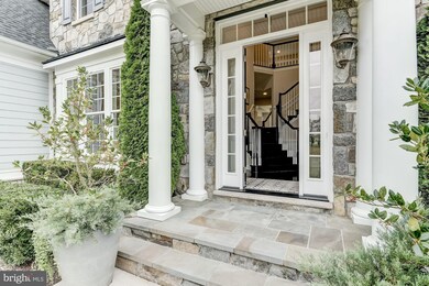 10167 Sycamore Hollow Ln, Germantown, MD 20876 - photo 4