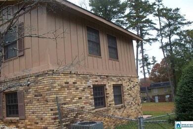 439 Argonne Dr NE, Center Point, AL 35215 - photo 2