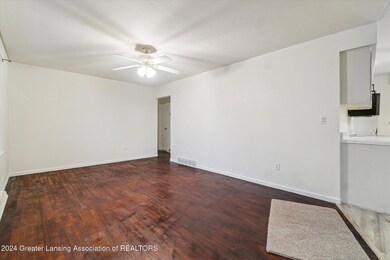 08-526-W-Berry-Ave-Lansing-MI-48910-Wind