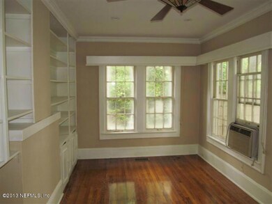 1426 Edgewood Cir, Jacksonville, FL 32205 - photo 4