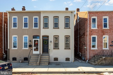 160 S 8th St, Columbia, PA 17512 - photo 2