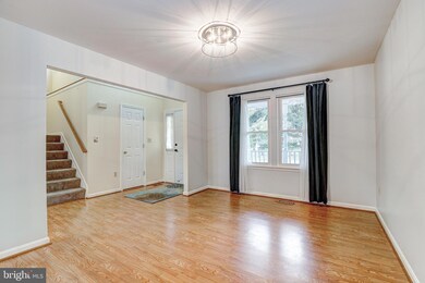 422 Central Ave, Reisterstown, MD 21136 - photo 5