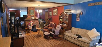 712 N Madison St, Montezuma, IN 47862 - photo 5