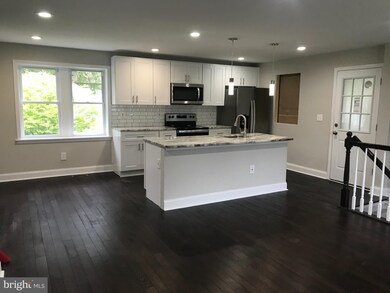 5810 Hanna Rd, Sykesville, MD 21784 - photo 2