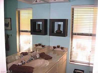 1747 Sandpiper St unit B, Naples, FL 34102 - photo 4