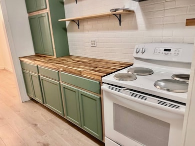 409 N Parkview St, Coffeyville, KS 67337 - photo 5