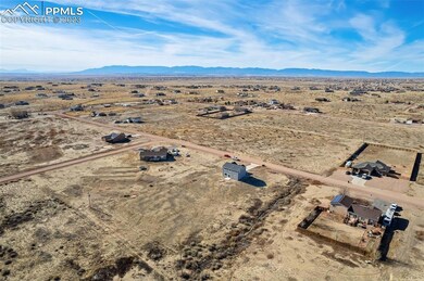 1270 Blazing Trail Dr, Pueblo West, CO 81007 - photo 2