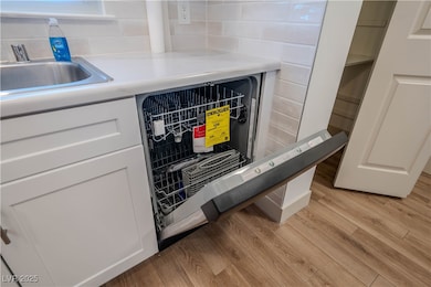 2881 Violet Ln unit 2881, Henderson, NV 89074 - photo 7