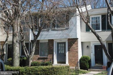 19136 Partridge Wood Dr, Germantown, MD 20874 - photo 2