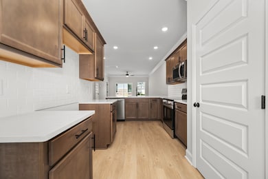 522 Rohan Dr, Murfreesboro, TN 37129 - photo 4