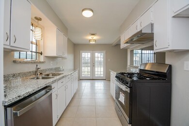 3654 Abinger Ln, Houston, TX 77088 - photo 7