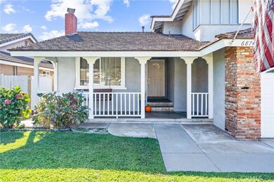 Enter into the charming front porch...