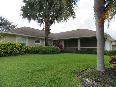1385 Damask Ln, Sebastian, FL 32958 - photo 2