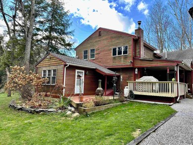 888 Middle Rd, North Clarendon, VT 05759 - photo 5