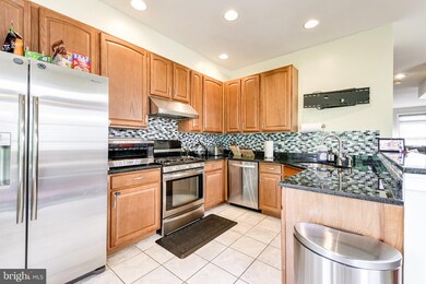 3308 Beechcliff Dr, Alexandria, VA 22306 - photo 5