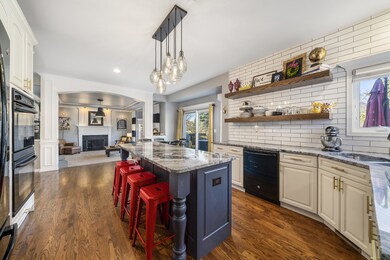 717 Norway Place, Oswego, IL 60543 - photo 5