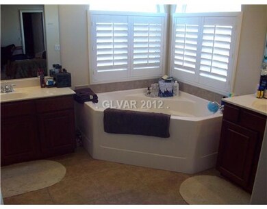 Master Bath/Spa.