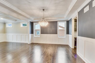 622 W Crockett Ave, Elmhurst, IL 60126 - photo 6