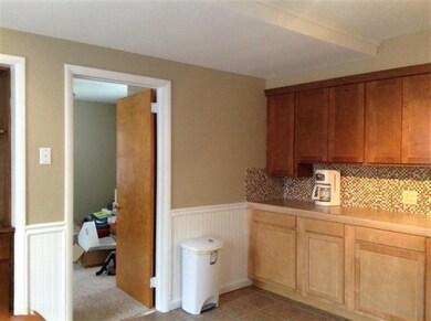 1328 Herrick Ave NE, Grand Rapids, MI 49505 - photo 5