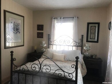 120 SE Fir Villa Rd, Dallas, OR 97338 - photo 7