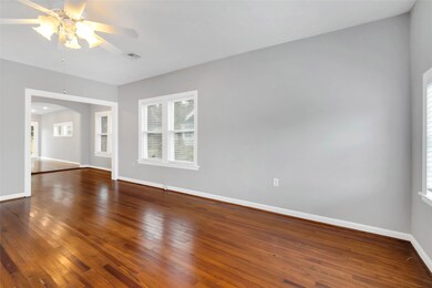 1126 Jerome St, Houston, TX 77009 - photo 7