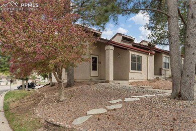 625 Autumn Crest Cir unit A, Colorado Springs, CO 80919 - photo 4