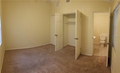 MASTER BEDROOM WITH PRIVATE FULL BATHROOM