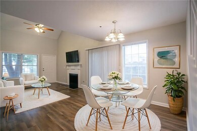 3633 Emerald Point, Decatur, GA 30034 - photo 4