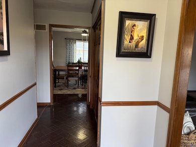 1005 Lincoln St, Emporia, KS 66801 - photo 4