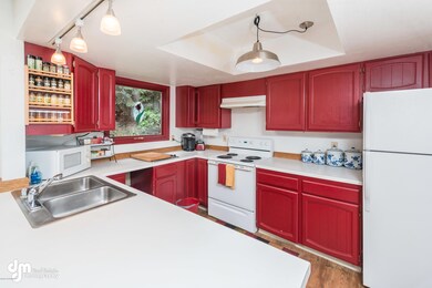 Kitchen_3080-FULL