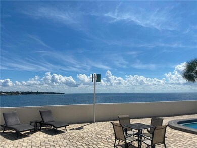 Bridgeton Condominiums unit 906, Saint Petersburg, FL 33711 - photo 6