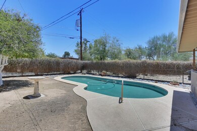 11815-North-113th-33