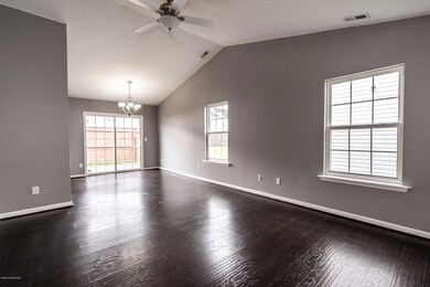 6712 Arbor Creek Dr, Louisville, KY 40228 - photo 6