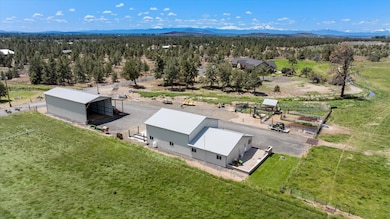 7215 NE 33rd St, Redmond, OR 97756 - photo 3