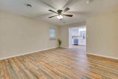 555 Gary Glen Dr, Martinez, GA 30907 - photo 7