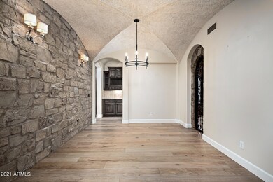 20434N98thPl-5
