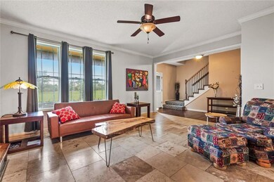 10204 Theden Cir, Lenexa, KS 66220 - photo 4