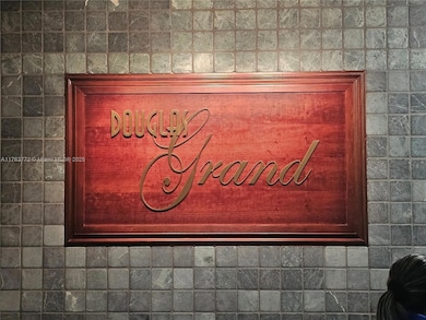 Douglas Grand unit 828, Coral Gables, FL 33134 - photo 2