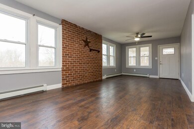 1920 Old Schuylkill Rd, Spring City, PA 19475 - photo 6