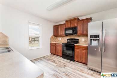 310 Trey, Troy, TX 76579 - photo 6