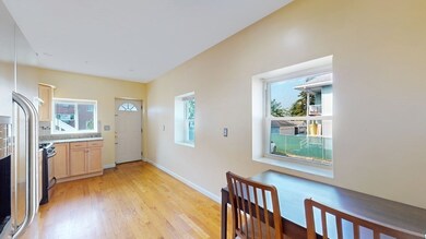 25 Phillips St unit 25, Quincy, MA 02170 - photo 5