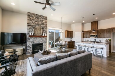 4096 SW Badger Ave unit Lot 70, Redmond, OR 97756 - photo 5