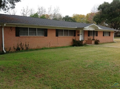636 Whittle St, Tyler, TX 75701 - photo 3