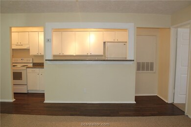 Unit C  - Kitchen opening with bar top